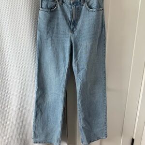 Abercrombie & Fitch The ‘90s Relaxed Jean